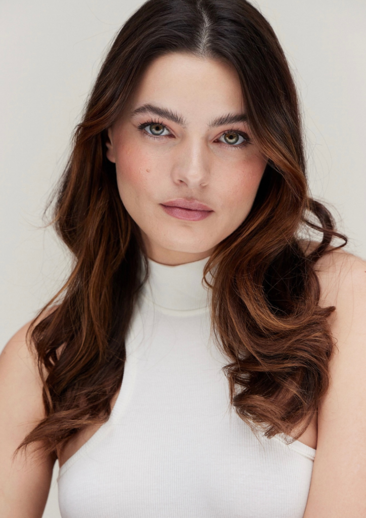 Manon R